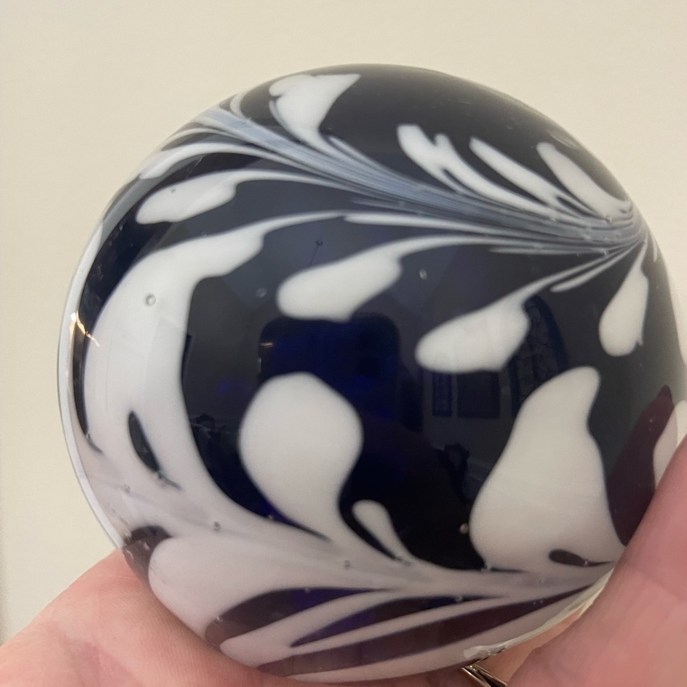 Vintage Art glass swirl blue and white ball ,sphere